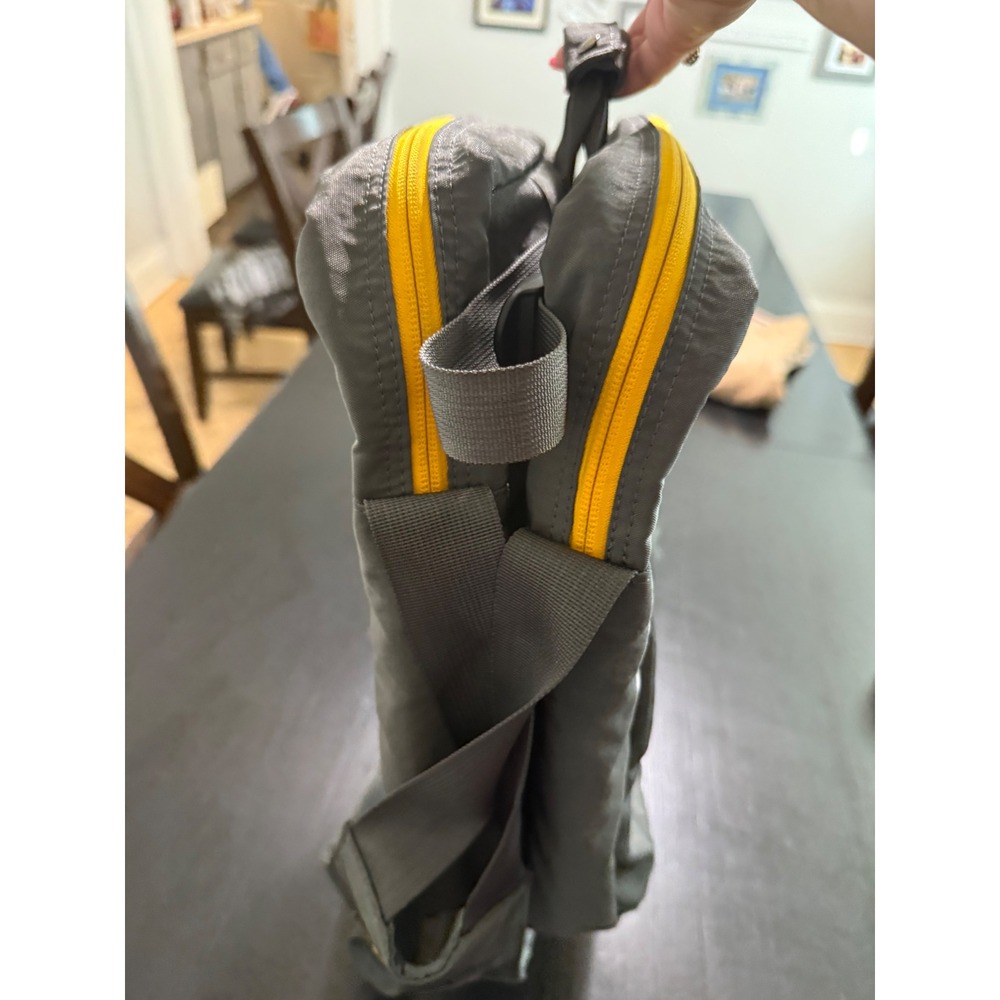 BackTpack BTP4 Ergonomic Side Loading Backpack Gray Yellow Size M/L
